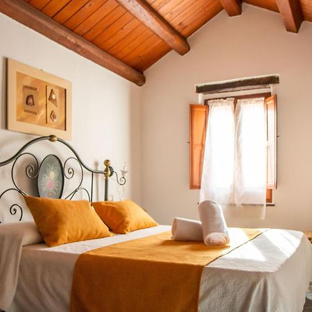 S'Ammentu House Hotel Bosa Eksteriør billede