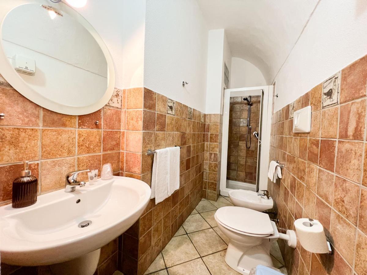 S'Ammentu House Hotel Bosa Eksteriør billede